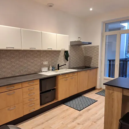 Frida Avec Salle D'eau Privee Pensjonat 3*